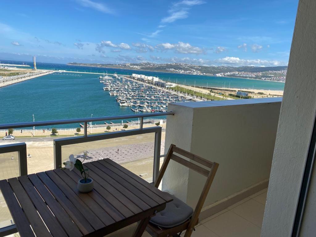 Marina2 View Apartment With Airco Tangier Bagian luar foto
